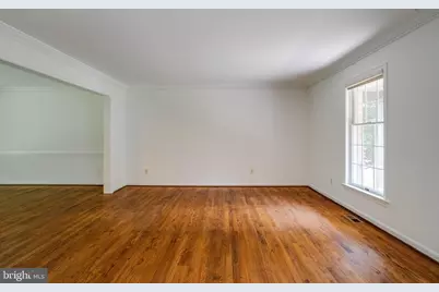 9326 Edgewood Court, Gaithersburg, MD 20877 - Photo 8