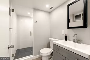 4806 Topping Rd, Rockville, MD 20852 - Photo 30