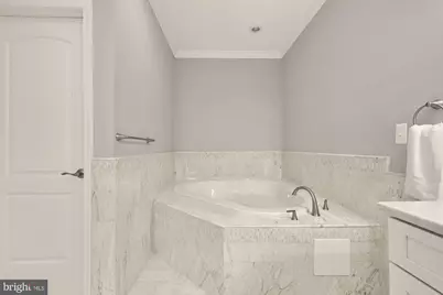 9912 Montauk Avenue, Bethesda, MD 20817 - Photo 34
