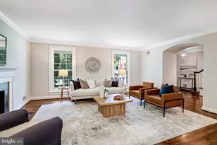 10605 Gainsborough Rd, Potomac, MD 20854 - Photo 4