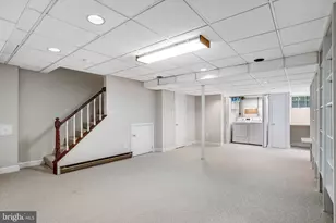 10605 Gainsborough Rd, Potomac, MD 20854 - Photo 26