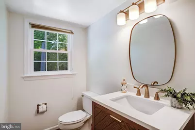 10605 Gainsborough Road, Potomac, MD 20854 - Photo 24