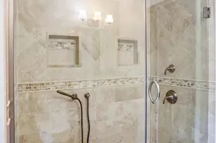 10605 Gainsborough Rd, Potomac, MD 20854 - Photo 18