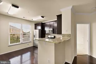 11800 Old Georgetown Rd, Rockville, MD 20852 - Photo 12