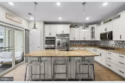 121 Copley Circle #34-B, Gaithersburg, MD 20878 - Photo 2
