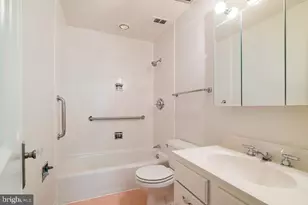 3500 Hamlet Pl, Chevy Chase, MD 20815 - Photo 16