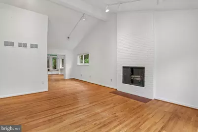 6511 Callander Drive, Bethesda, MD 20817 - Photo 6