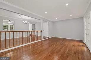 11613 Pleasant Meadow Dr, North Potomac, MD 20878 - Photo 46