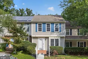 11613 Pleasant Meadow Dr, North Potomac, MD 20878 - Photo 2