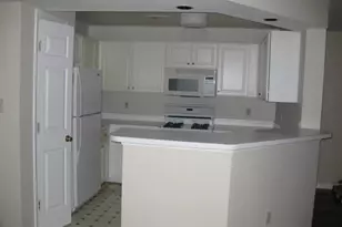 18003 Cloppers Mill Terrace, Germantown, MD 20874 - Photo 6