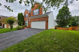 17204 Sumac Ct, Germantown, MD 20874 - Photo 2