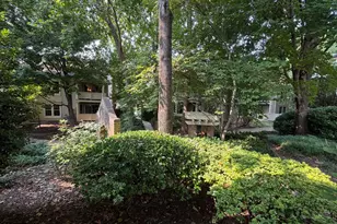 5724 Mayfair Manor Dr, North Bethesda, MD 20852 - Photo 18