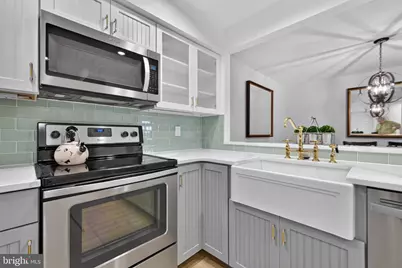 5724 Mayfair Manor Drive #99, Rockville, MD 20852 - Photo 8