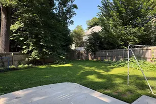 5628 Alta Vista Rd, Bethesda, MD 20817 - Photo 16