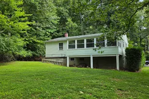 22514 Schoolfield Ct, Clarksburg, MD 20871 - Photo 2