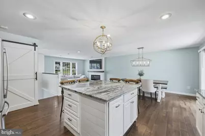 24713 Cutsail Drive, Damascus, MD 20872 - Photo 4