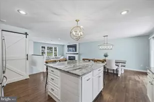 24713 Cutsail Dr, Damascus, MD 20872 - Photo 4