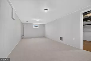 8511 Freyman Dr, Chevy Chase, MD 20815 - Photo 32