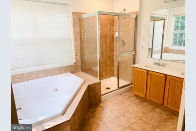 13706 Harvest Glen Way, Germantown, MD 20874 - Photo 16