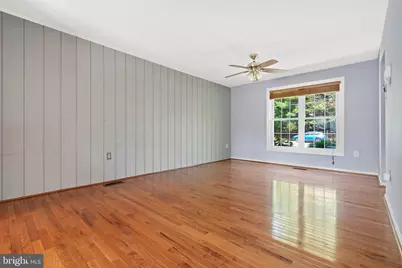 13604 Wisteria Drive, Germantown, MD 20874 - Photo 4