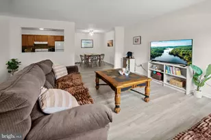 29 Highstream Ct, Germantown, MD 20874 - Photo 6