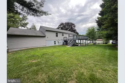 13413 Wisteria Drive, Germantown, MD 20874 - Photo 4