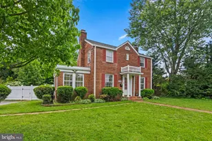 2200 Windham Ln, Silver Spring, MD 20902 - Photo 2