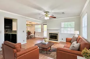 5716 Chapman Mill Dr, Rockville, MD 20852 - Photo 10