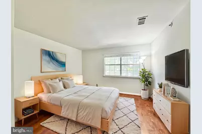 5716 Chapman Mill Drive #200, Rockville, MD 20852 - Photo 16