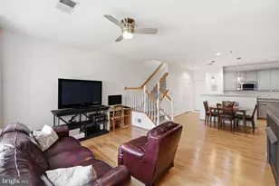 647A Main St, Gaithersburg, MD 20878 - Photo 2