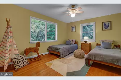 9233 Farnsworth Drive, Potomac, MD 20854 - Photo 20