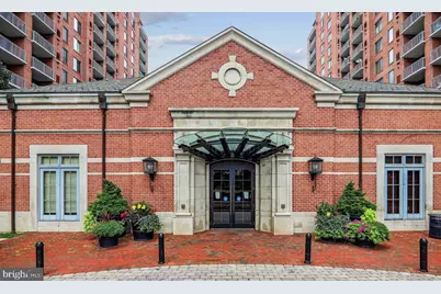 11710 Old Georgetown Road #1024, North Bethesda, MD 20852 - Photo 2