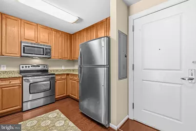 11700 Old Georgetown Road #1007, North Bethesda, MD 20852 - Photo 2