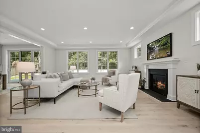 5104 Fairglen Lane, Chevy Chase, MD 20815 - Photo 8