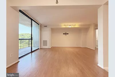 7401 Westlake Terrace #610, Bethesda, MD 20817 - Photo 10