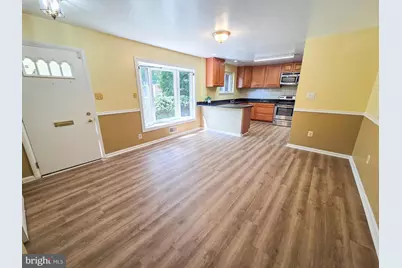 305 Hillsboro Drive, Silver Spring, MD 20902 - Photo 2