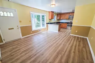 305 Hillsboro Dr, Silver Spring, MD 20902 - Photo 2