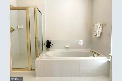 12923 Creamery Hill Drive, Germantown, MD 20874 - Photo 24