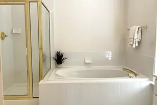 12923 Creamery Hill Dr, Germantown, MD 20874 - Photo 24