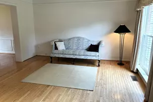 12923 Creamery Hill Dr, Germantown, MD 20874 - Photo 2