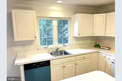 12923 Creamery Hill Drive, Germantown, MD 20874 - Photo 12