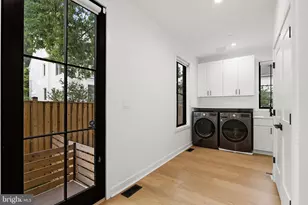 5015 Elm St, Bethesda, MD 20814 - Photo 28