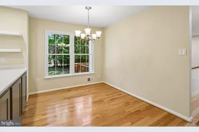 5705 Sugarbush Lane, Rockville, MD 20852 - Photo 12