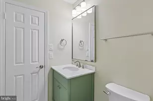 5705 Sugarbush Ln, Rockville, MD 20852 - Photo 50