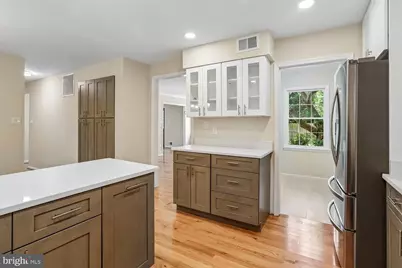 5705 Sugarbush Lane, Rockville, MD 20852 - Photo 30