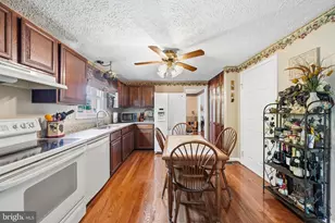 13 Warrior Brook Ct, Germantown, MD 20874 - Photo 12