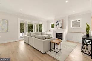 9512 Forest Rd, Bethesda, MD 20814 - Photo 18