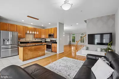 1110 Grand Champion Drive, Rockville, MD 20850 - Photo 10
