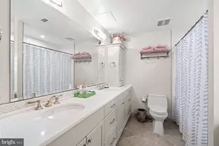 8101 Connecticut Ave, Chevy Chase, MD 20815 - Photo 16