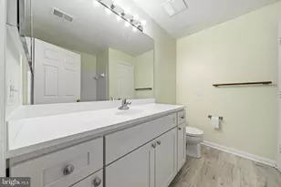 18805 Sparkling Water Dr, Germantown, MD 20874 - Photo 30